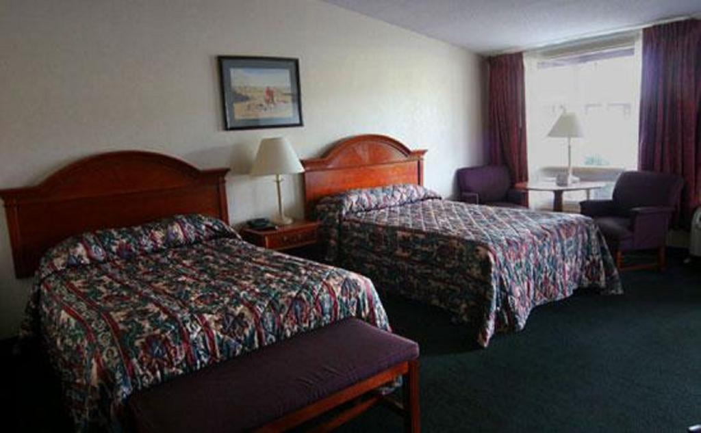 Landmark Motor Inn Glens Falls Quarto foto